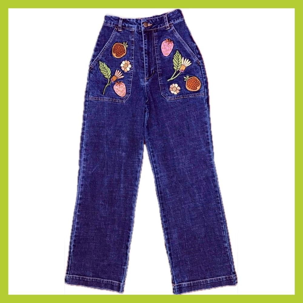 Princess Highway embroidered high waisted wide leg jeans 🌸🍓🩵